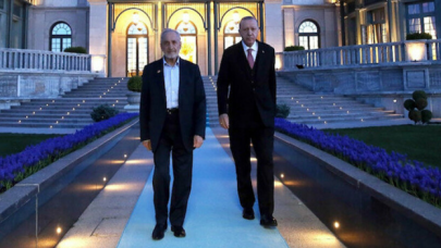 Daha önce evinde, şimdi Külliye'de! Erdoğan, Asiltürk'le yeniden buluştu