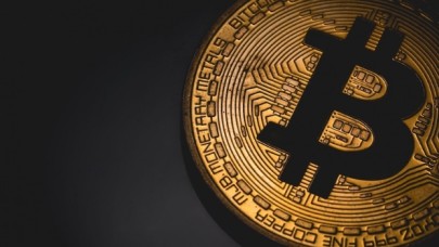 Dövizini bozduran kripto paraya girdi!