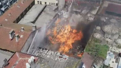 Emniyet Müdürlüğü deposunda yangın