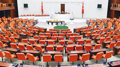 Eski vekillerden bildiri: Kanal İstanbul yapılamaz, Montrö tartışmaya açılamaz