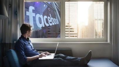 Facebook'tan "evden çalışma" kararı
