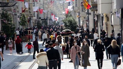 İstiklal Caddesi ve Beşiktaş'ta turist yoğunluğu