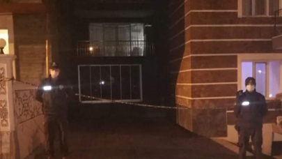 Kuşadası'nda bir apartmana karantina