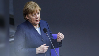 Merkel: Haziran’da aşı önceliğine son verilecek