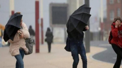 Meteoroloji kuvvetli rüzgar ve fırtına için uyardı