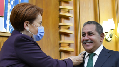 MHP'li isim İYİ Parti'ye katıldı: Rozetini Akşener taktı