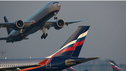 Sezonun ilk yabancı uçağı Bodrum'a teker koyuyor