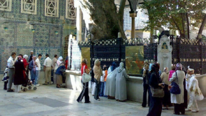 Türbeler ramazanda ziyarete açık olacak