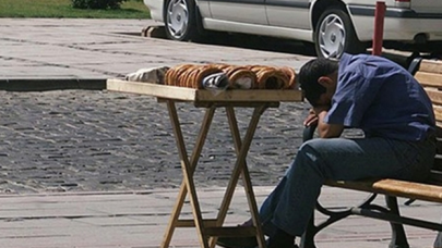 10 kişiden 8'i geçim derdinde