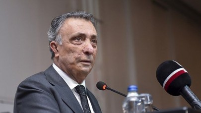 Ahmet Nur Çebi'den Karagümrük'e tepki