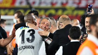 Beşiktaş kupayı 19 Mayıs 19.03'te kaldırmak istiyor