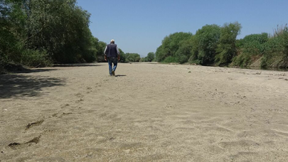 Büyük Menderes Nehri kurudu