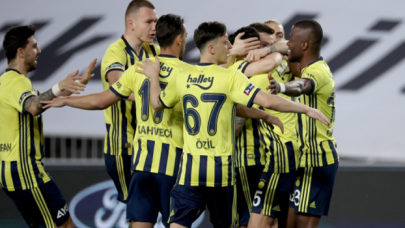 Fenerbahçe yarışı bırakmadı