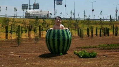 "Karpuz içinde çocuk" heykeli: Maliyeti 4 milyon 412 bin 835 TL