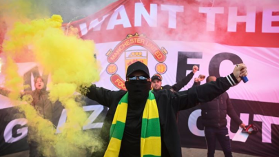 Manchester United protestoları: 16 yıldır biriken tepkiler açığa çıktı