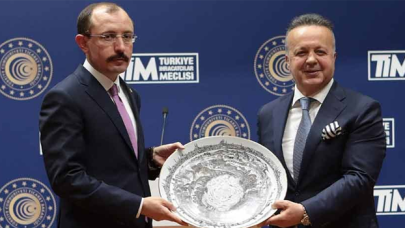 Nisan ayı ihracatı yüzde 109’luk artışla, 18 milyar 766 milyon dolara çıktı