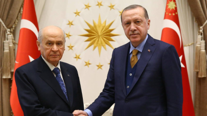 AK Parti, seçim paketini MHP’ye sundu