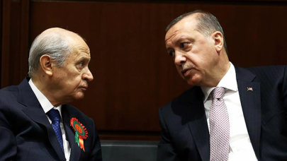 "Bahçeli, anlaşılan Erdoğan'dan çok çekiniyor"