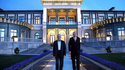 Beklenen oldu! Oğuzhan Asiltürk, Temel Karamollaoğlu'na kazan kaldırdı