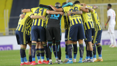 Fenerbahçe'de Ali Koç, kadroyu gençleştirme kararı aldı