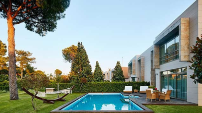 Havuzlu villanın günlük kirası...