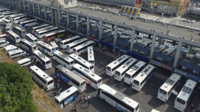 Otogarda bayram yoğunluğu başladı