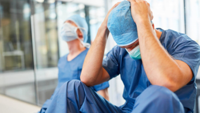 Sağlık çalışanlarının istifa kısıtlaması kalkıyor