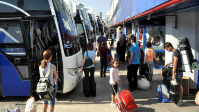 "Şehirlerarası otobüslerde mola saatleri, namaz vakitleri dikkate alınarak belirlensin"