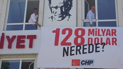 CHP'nin "128 milyar dolar nerede?" pankartları mahkeme kararıyla iade edildi