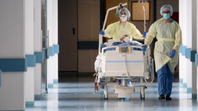 Endonezya'da 33 Koronavirüs hastası, sıvı oksijen stoklarının bitmesi nedeniyle hayatını kaybetti