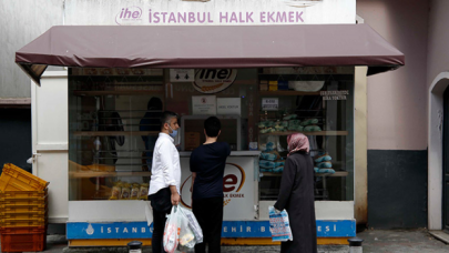 Halk Ekmek'te zamlı satışlar başladı