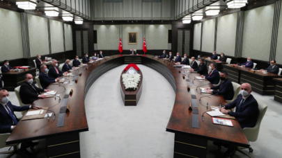 Kabine yarın toplanıyor; gündemde aşılama programı ve bayram tatili var