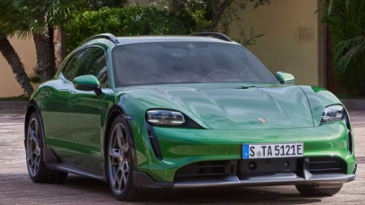 Porsche, ilk elektrikli otomobili Taycan'ları geri çağırma kararı aldı