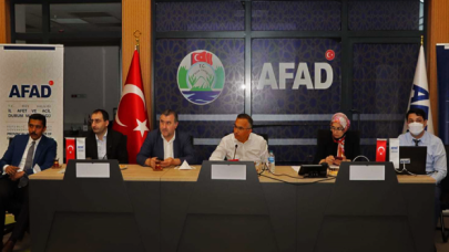 Rize'de olası sel, toprak kayması gibi risklere karşı kriz masası kuruldu