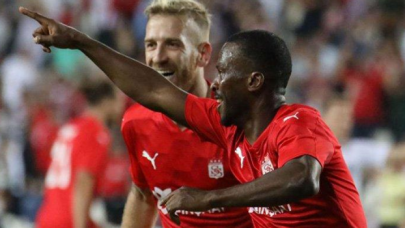 Sivasspor, UEFA Konferans Ligi'nde bir üst tura yükseldi