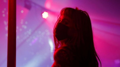 Striptiz kulüpleri ve eskortluk, cinsel suçları önemli ölçüde azaltabilir