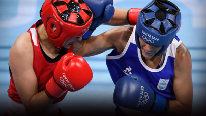 Tokyo 2020'de Milli boksör Esra Yıldız, çeyrek finale yükseldi