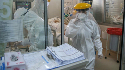 Türkiye'de koronavirüs: Vaka sayısı fırladı