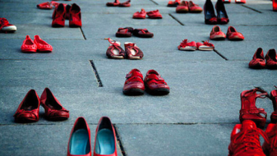 Uzaklaştırma kararı aldırdığı erkek tarafından boğazı kesilerek öldürüldü!