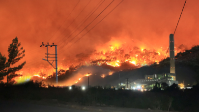 Bodrum sönmüyor! Alevler santralin dibinde