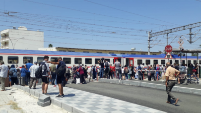 Erciyes Ekspresi ters makasa girdi: 300 yolcu tahliye edildi