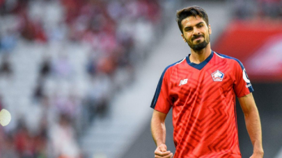 Fiorentina'da Zeki Çelik'i istiyor