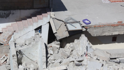 Gaziantep'te yeni yapılan 5 katlı bina çöktü