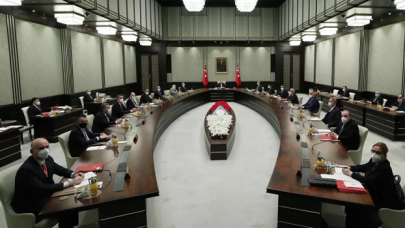 Kapalı alanlarda aşı zorunlu olacak mı?