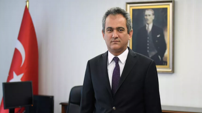 Milli Eğitim Bakanı Özer, Türkiye Maarif Vakfı Mütevelli Heyeti üyeliğinden ayrıldı