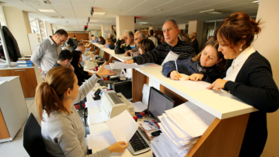 Milyonlarca memur cevap bekliyor, bakanlık sonuç "yarın" diyor!