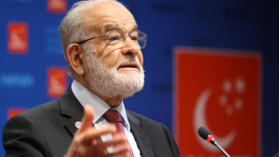 Saadet Partisi lideri Karamollaoğlu, 7. Olağan Van İl Kongresi'nde konuştu