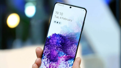 Galaxy S21 Serisi, Galaxy S10 Serisinin Neredeyse Yarısı Kadar Sattı