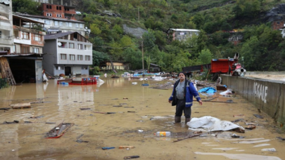 Sel felaketinde çöken apartmanın müteahhidine gözaltı!