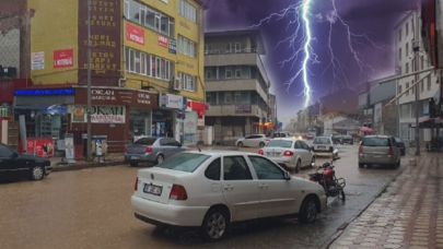 Sivas’ta yıldırım düştü, 1 kişi yaşamını yitirdi